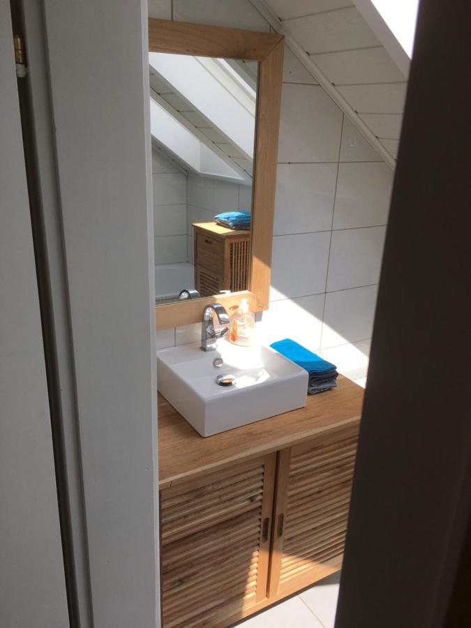Zwischen Koeln Und Bonn, Central Oben Troisdorf Bagian luar foto
